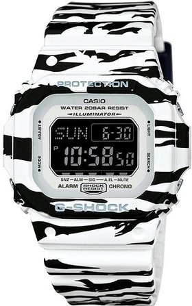 Casio DW-D5600BW-7E